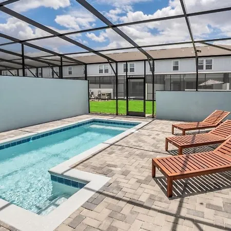 5 Bed In Windsor Island Resort Townhouse